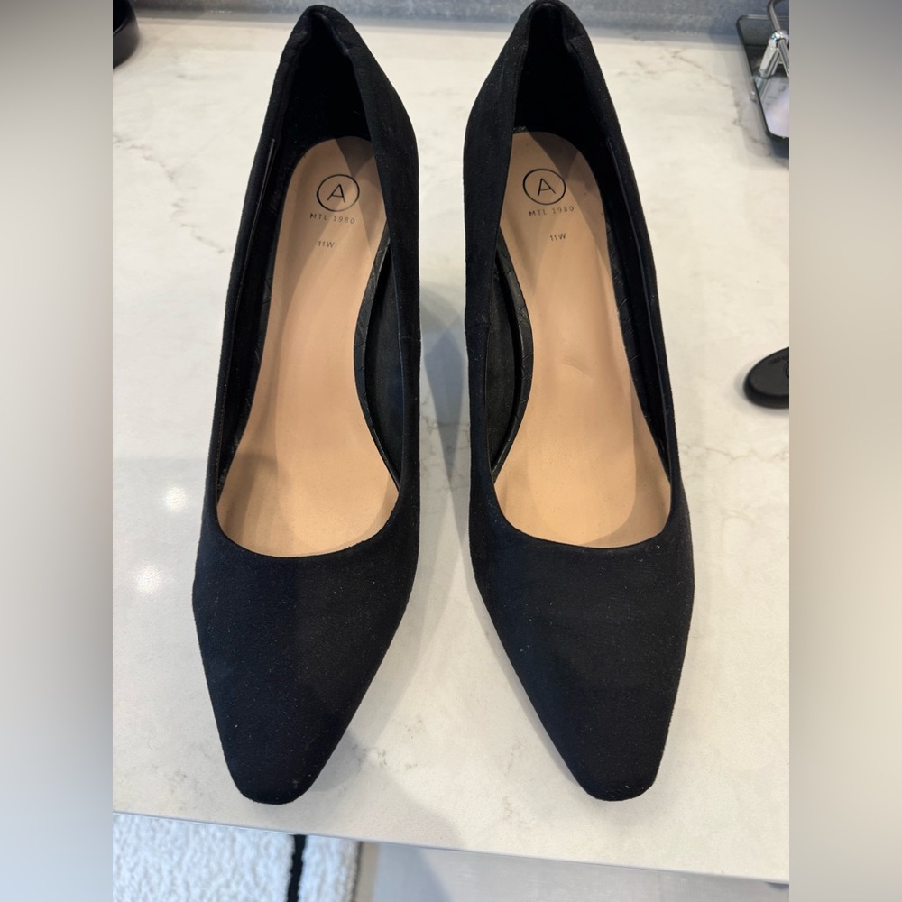 BNWT Black Women's Heels
